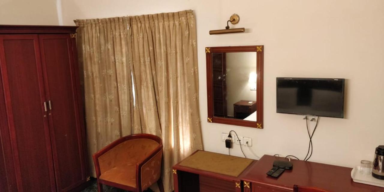 Karthika Residency Apartment Kochi Luaran gambar